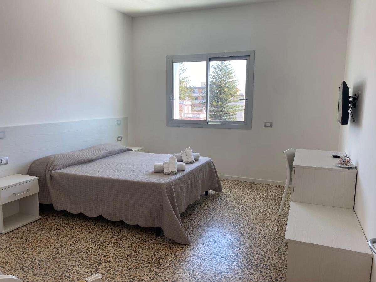 Molo Brin Rooms & Suites Olbia Dış mekan fotoğraf