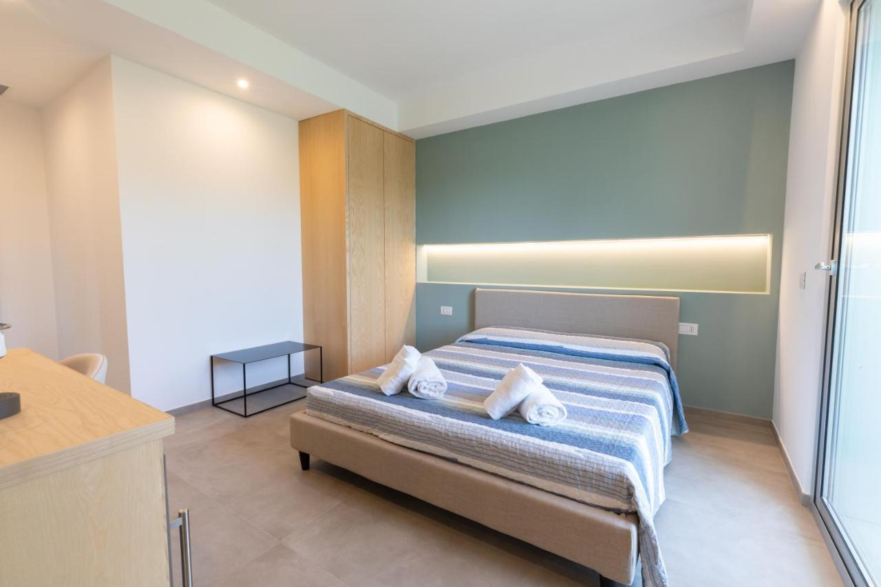 Molo Brin Rooms & Suites Olbia Dış mekan fotoğraf