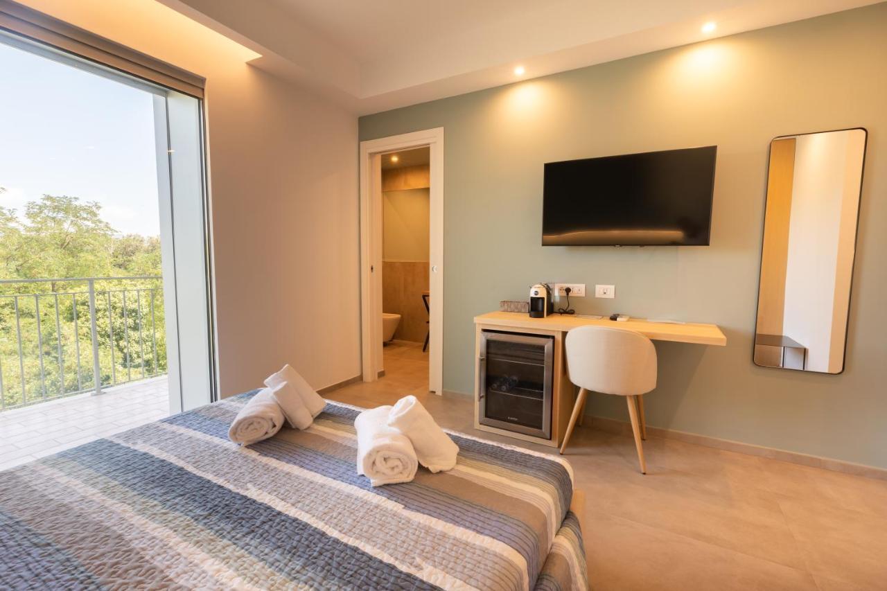 Molo Brin Rooms & Suites Olbia Dış mekan fotoğraf